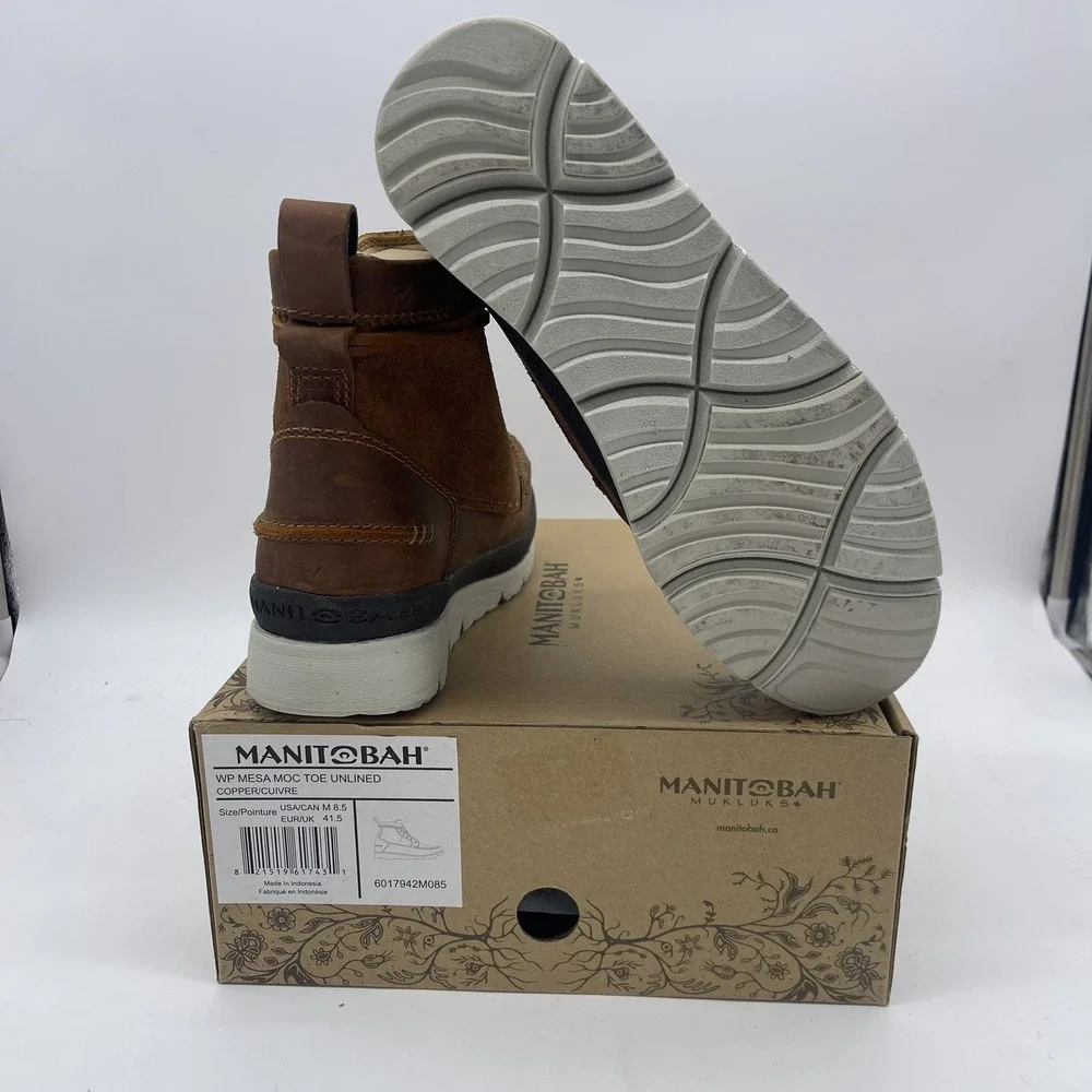 New Men's Manitobah Mukluks Mesa Moc Toe Waterproof Leather Boot‎ Oak/Chene, 10